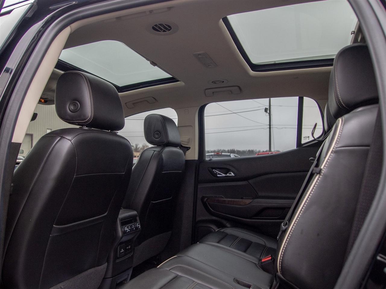 GMC Acadia AWD 4dr Denali 2022