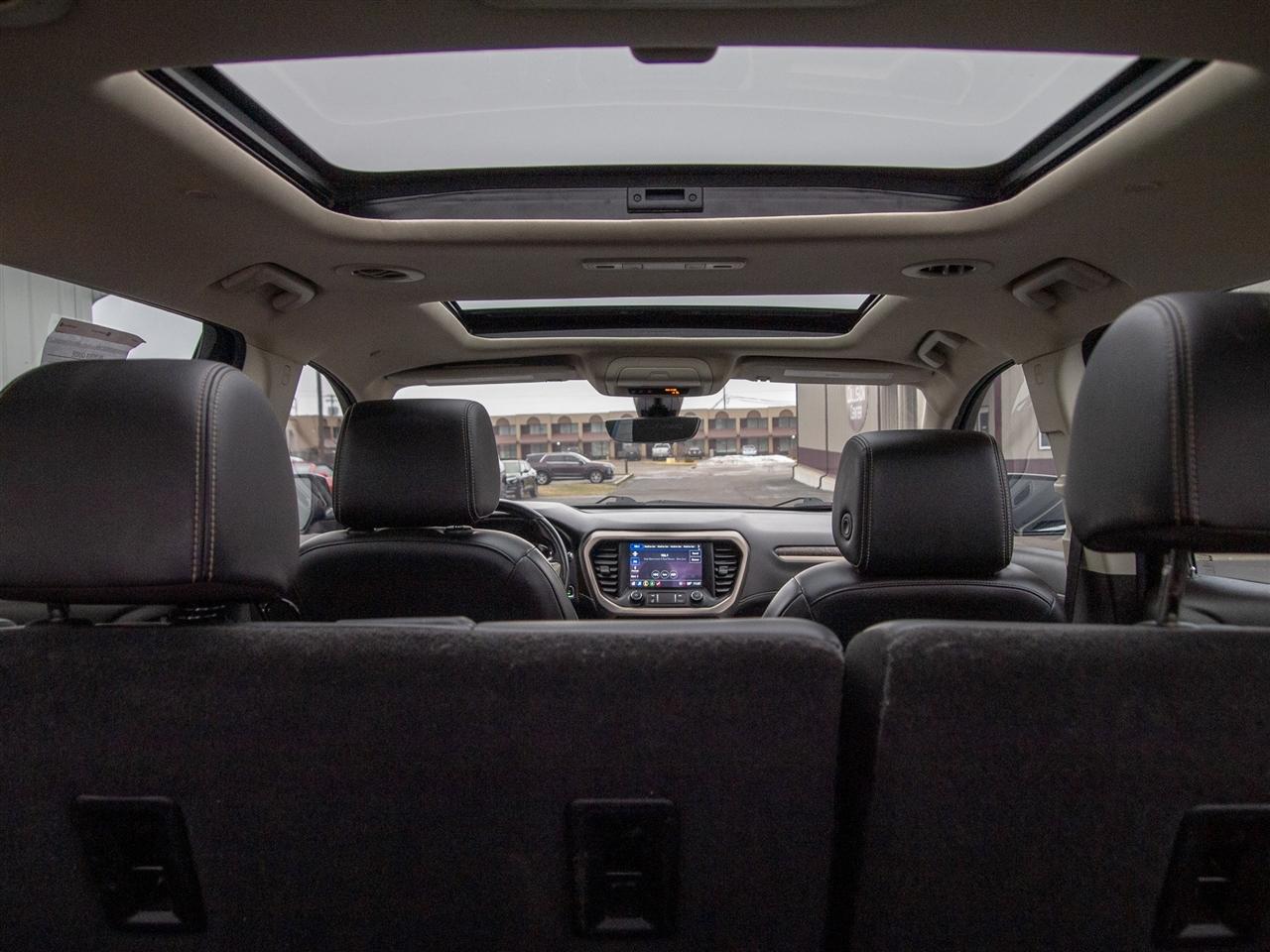 GMC Acadia AWD 4dr Denali 2022