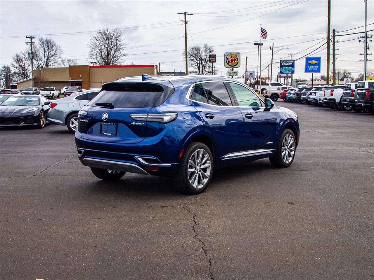 Buick Envision FWD 4dr Avenir 2023