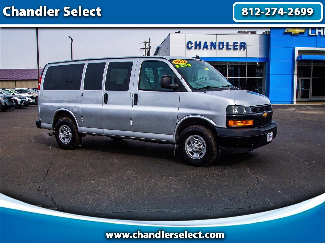 2023 Chevrolet Express Passenger RWD 2500 135" LS