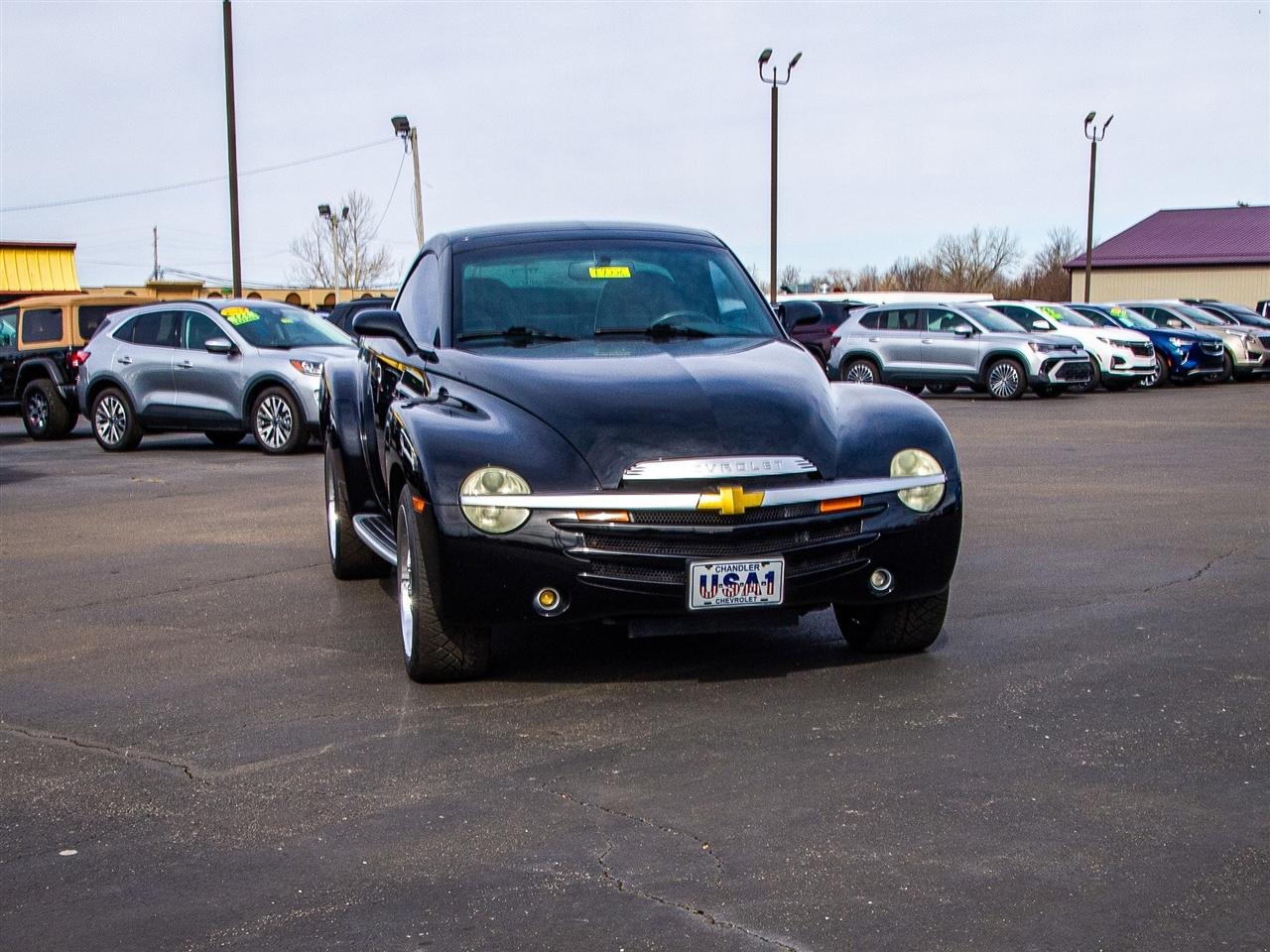 Chevrolet SSR Reg Cab 116.0" WB LS 2004