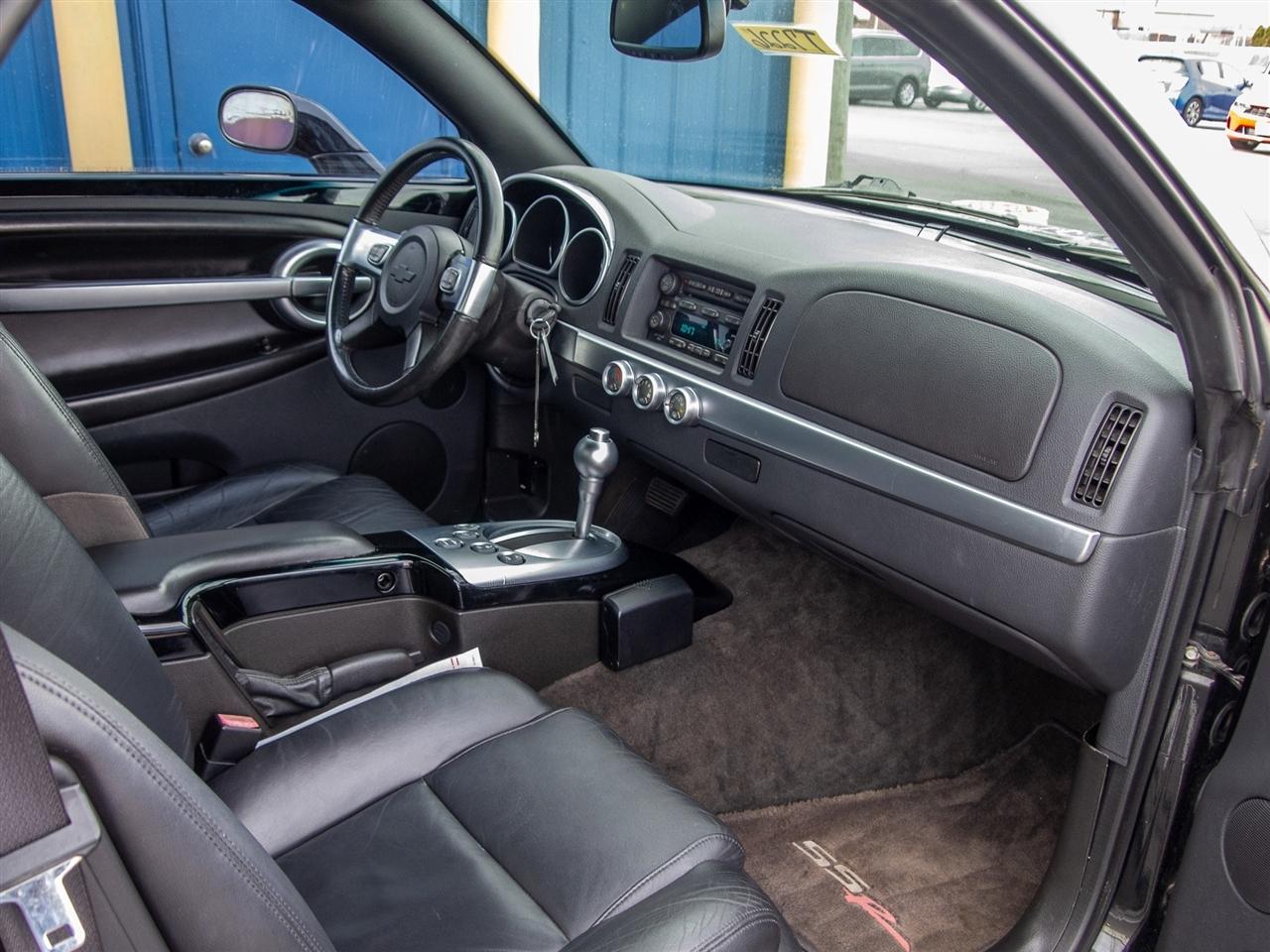 Chevrolet SSR Reg Cab 116.0" WB LS 2004