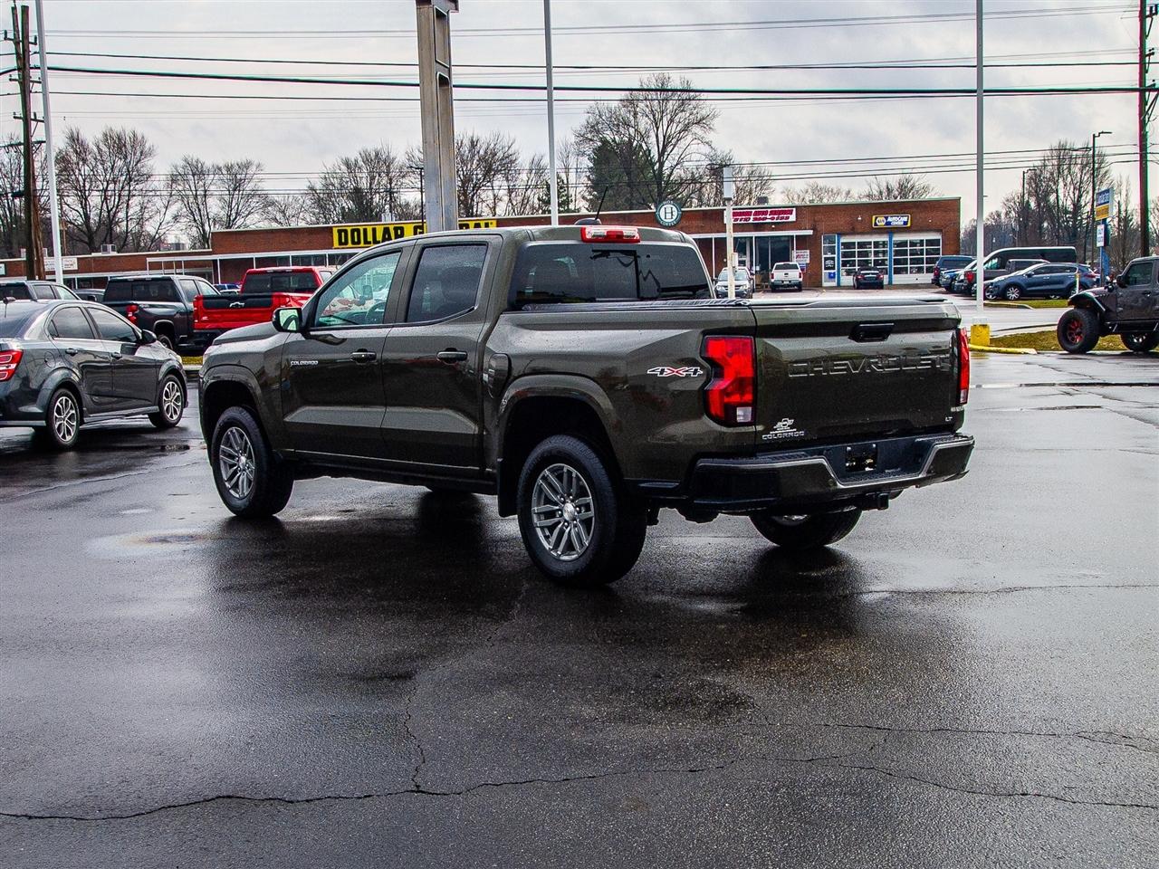Chevrolet Colorado 4WD Crew Cab LT 2024