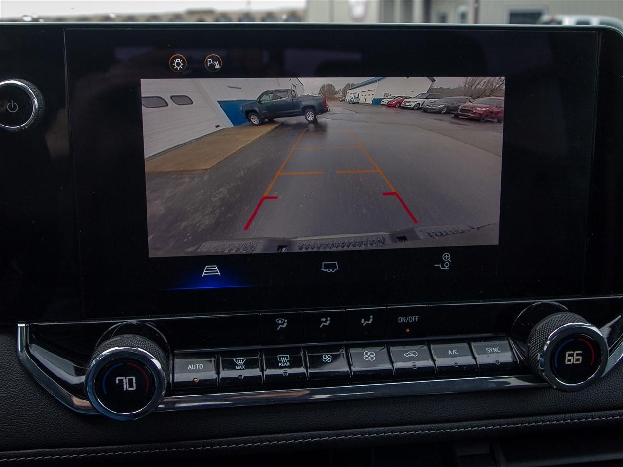 Chevrolet Colorado 4WD Crew Cab LT 2024