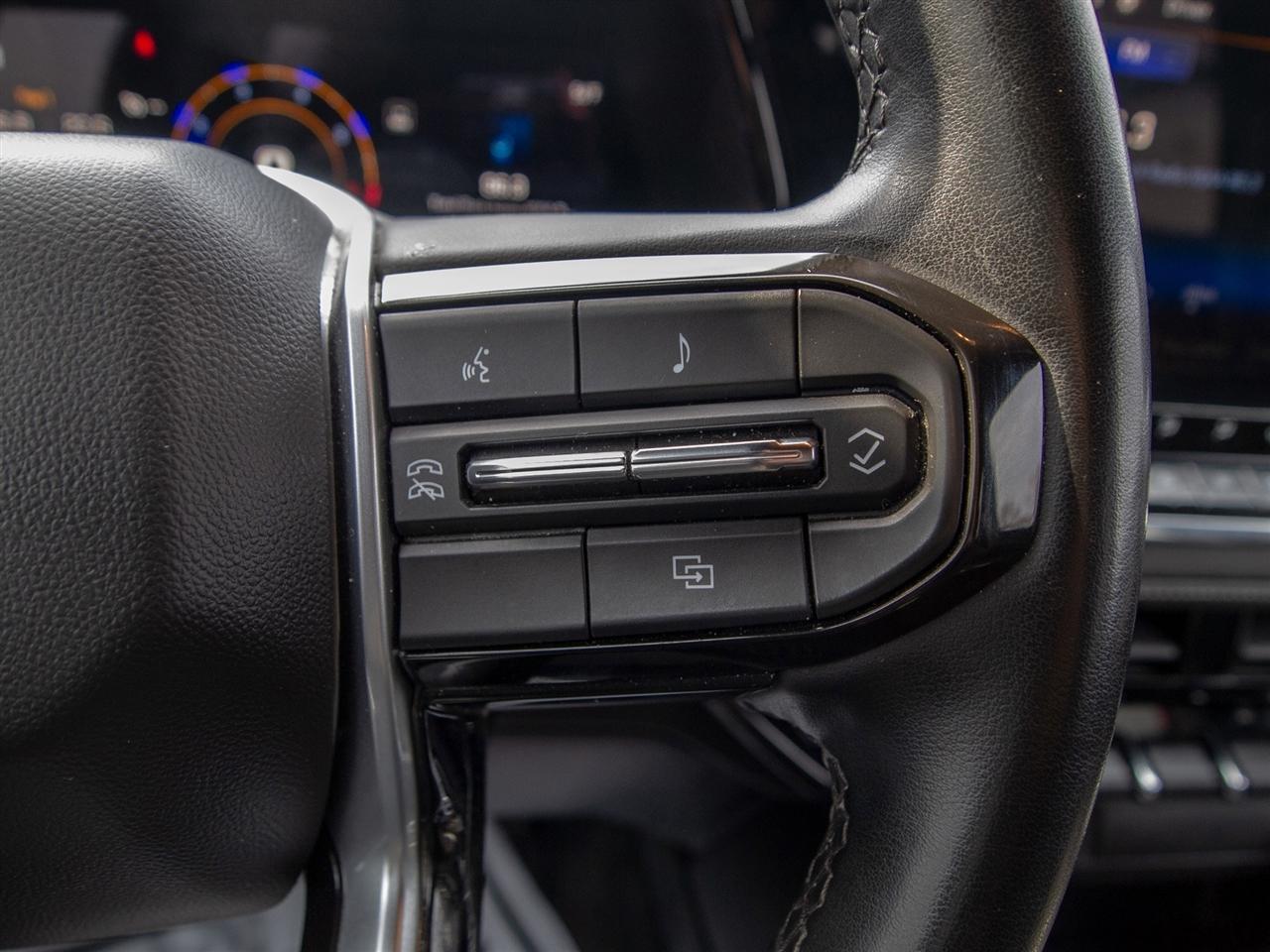 Chevrolet Colorado 4WD Crew Cab LT 2024