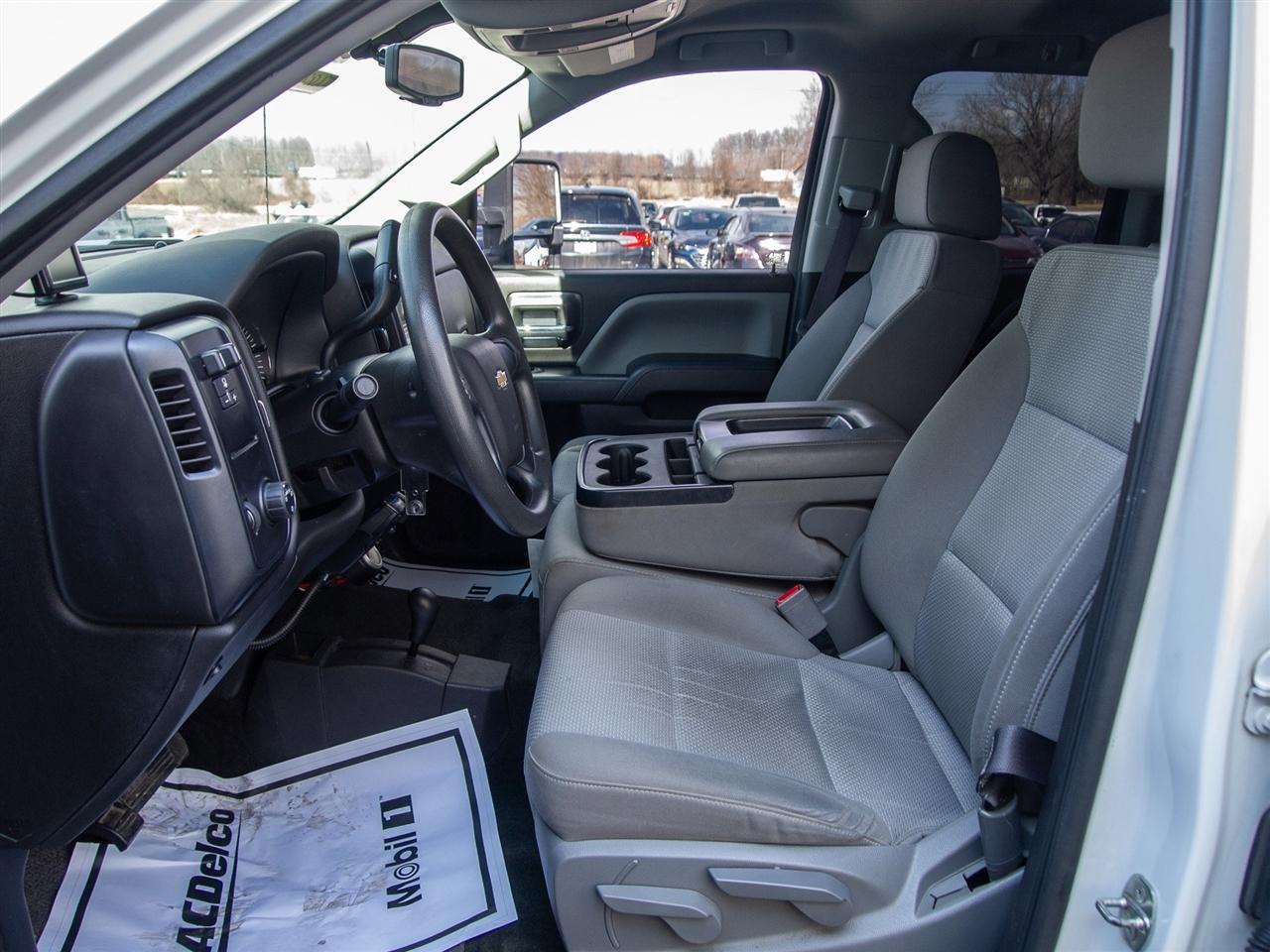 Chevrolet Silverado 1500 4WD Double Cab 143.5" Custom 2017