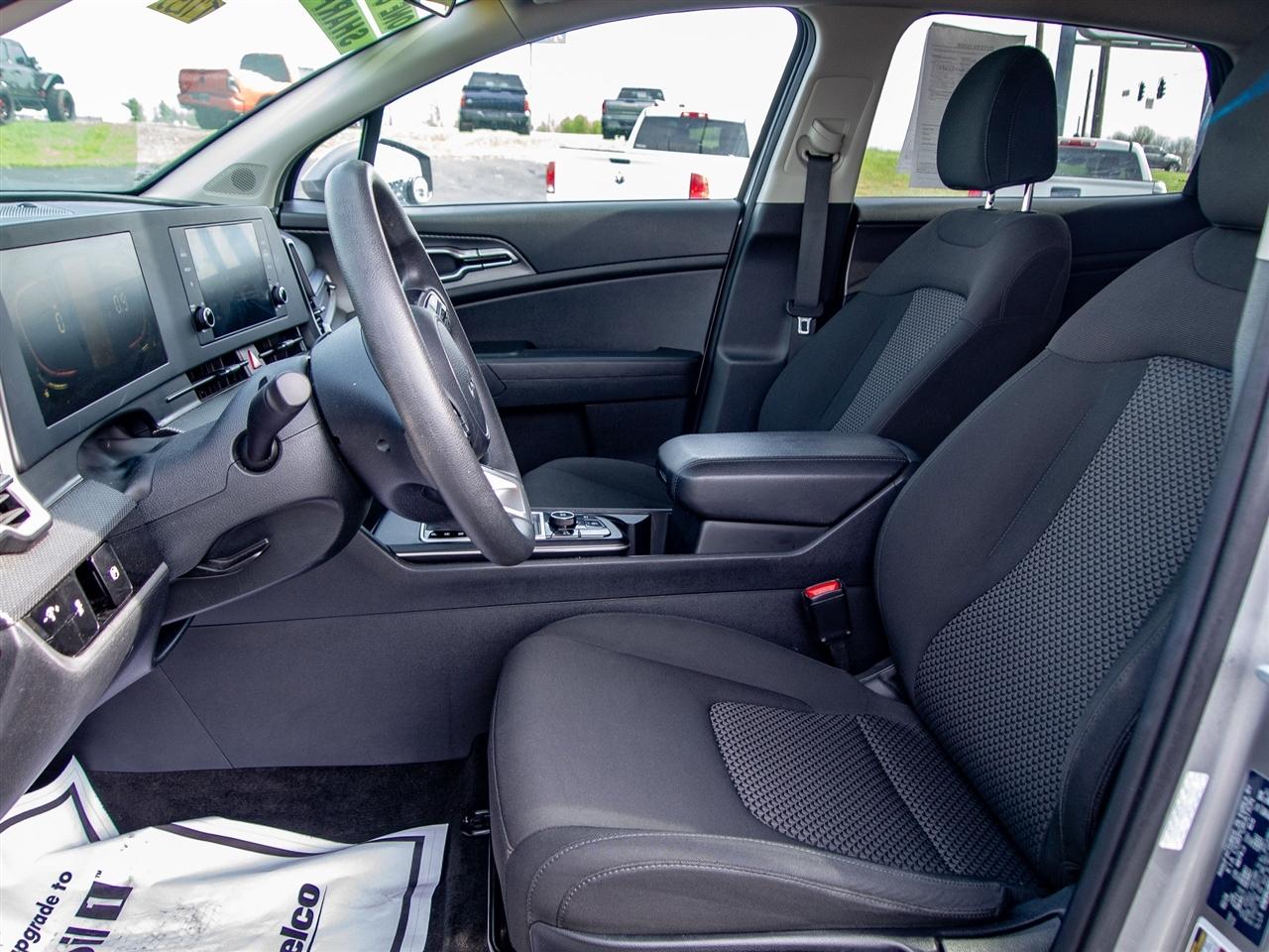 Kia Sportage LX FWD 2024