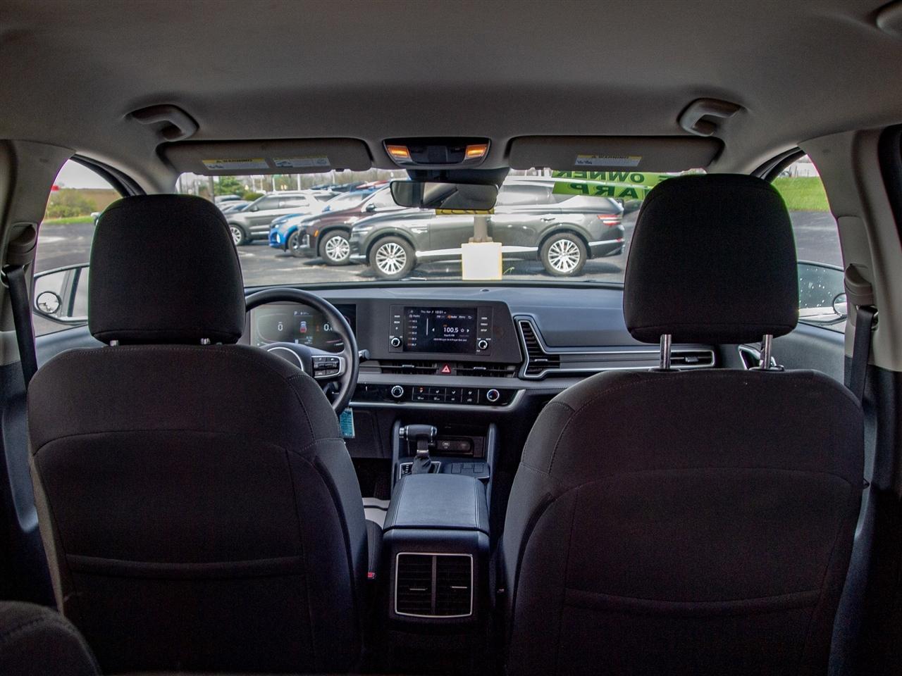 Kia Sportage LX FWD 2024