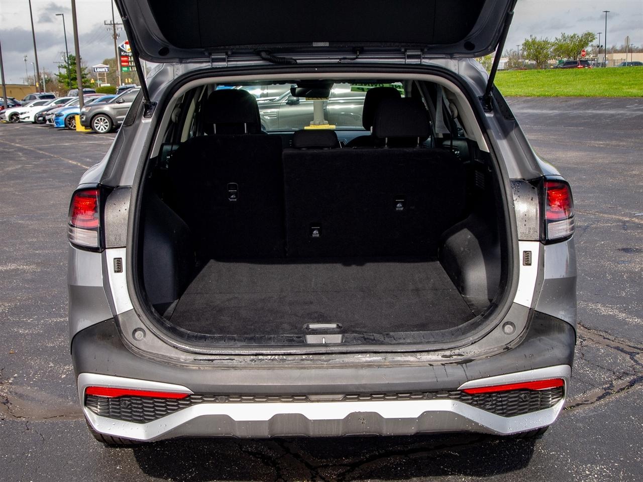 Kia Sportage LX FWD 2024