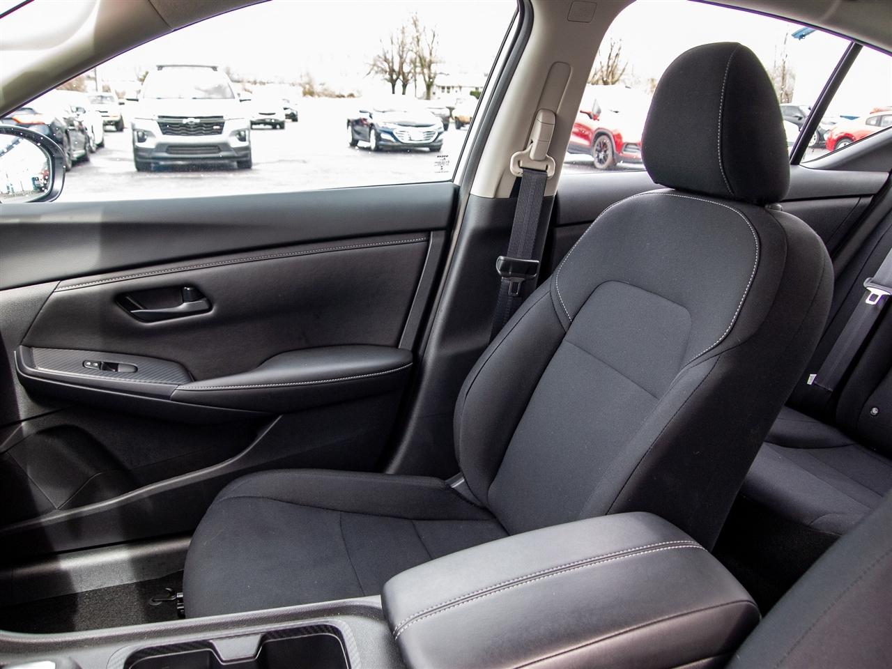 Nissan Sentra S CVT 2024