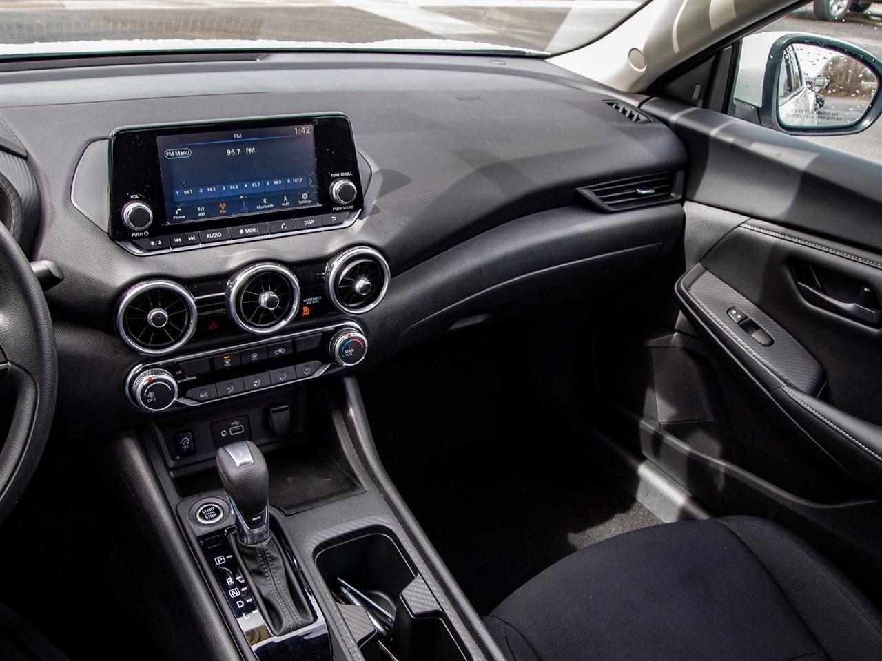 Nissan Sentra S CVT 2024