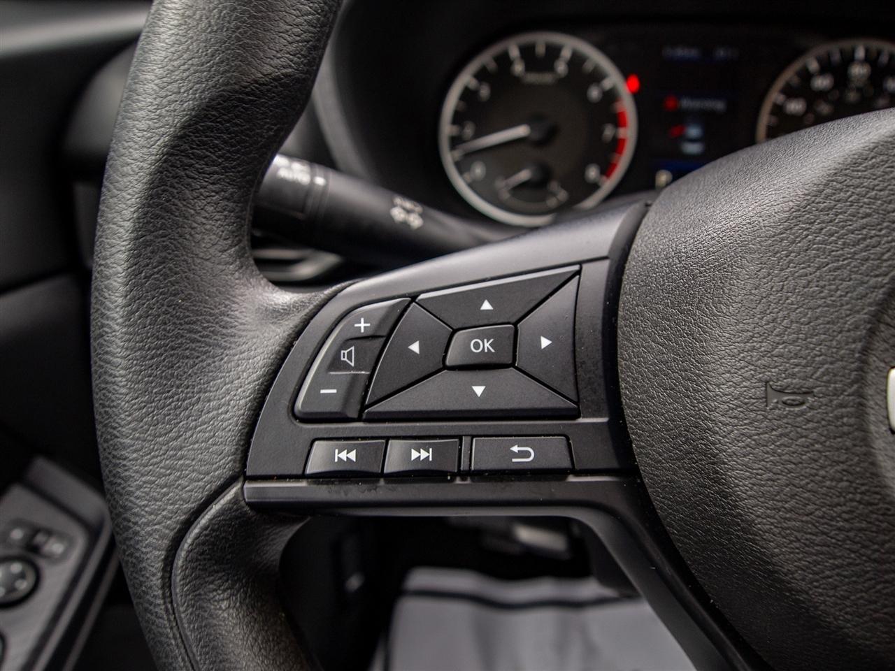 Nissan Sentra S CVT 2024