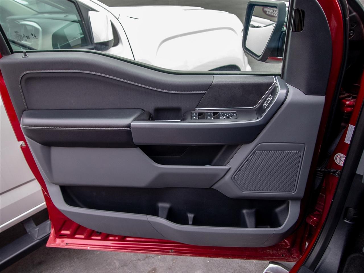 Ford F-150 XLT 4WD SuperCrew 5.5' Box 2024