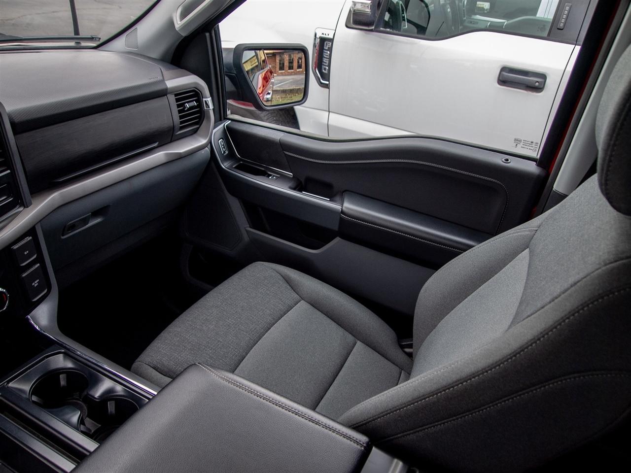 Ford F-150 XLT 4WD SuperCrew 5.5' Box 2024