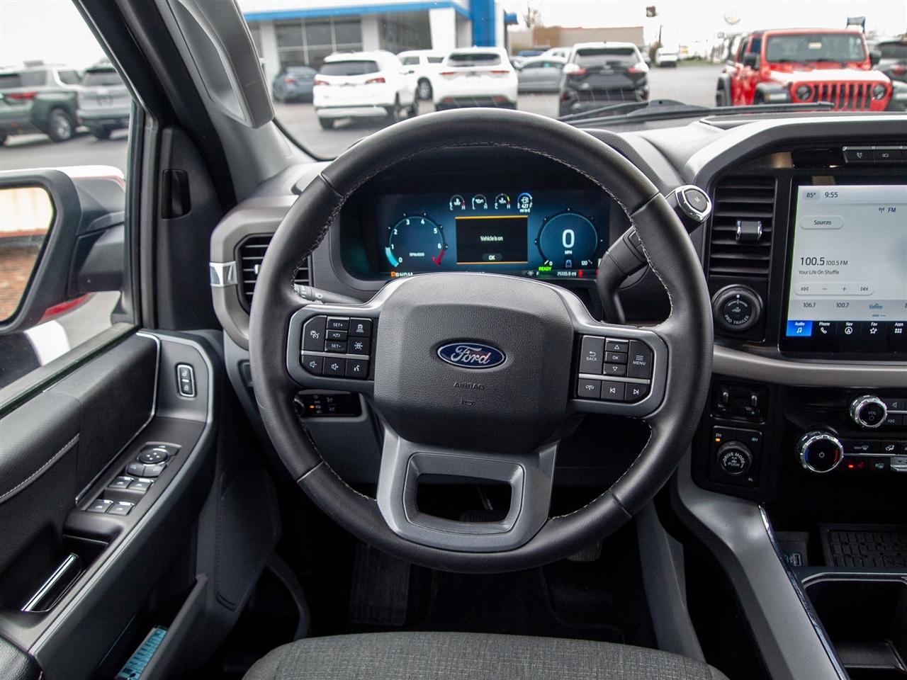 Ford F-150 XLT 4WD SuperCrew 5.5' Box 2024