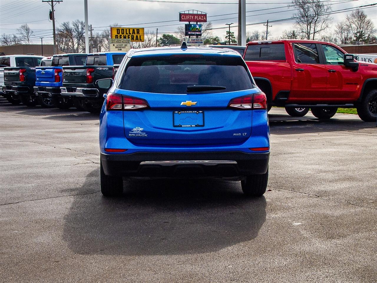 Chevrolet Equinox AWD 4dr LT w/1LT 2024