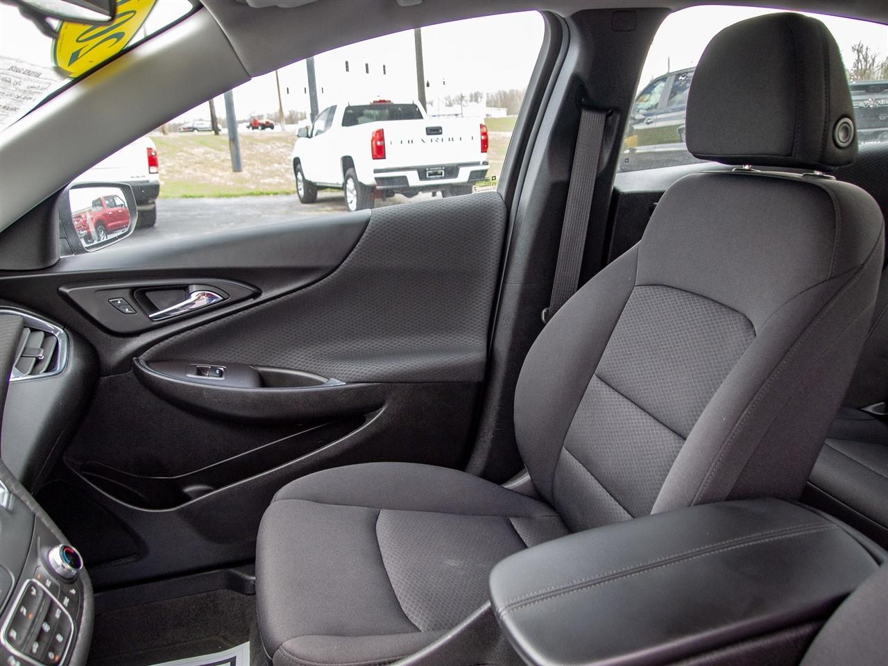 Chevrolet Malibu 4dr Sdn LT w/1LT 2019