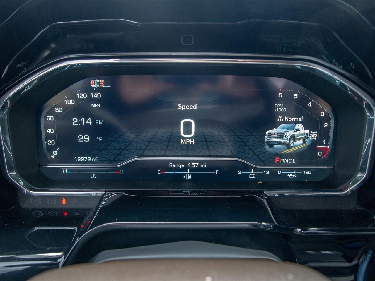 GMC Sierra 1500 4WD Crew Cab 147" SLT 2025