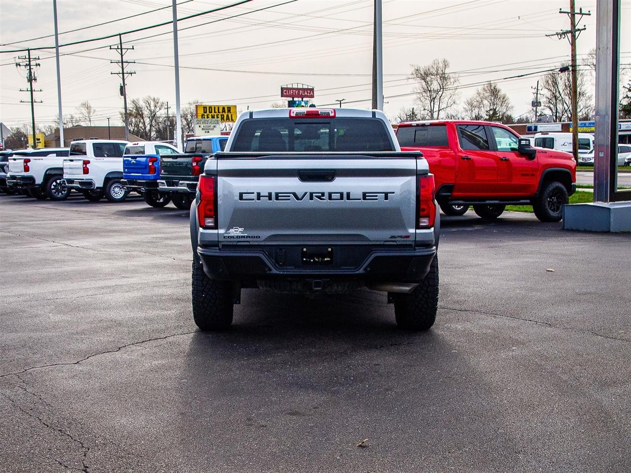 Chevrolet Colorado 4WD Crew Cab ZR2 2024