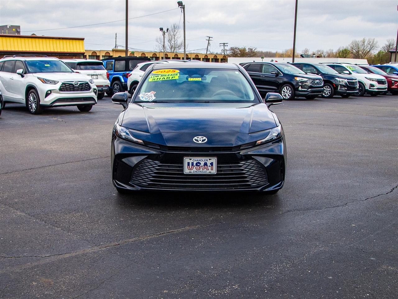 Toyota Camry XLE (Natl) 2025