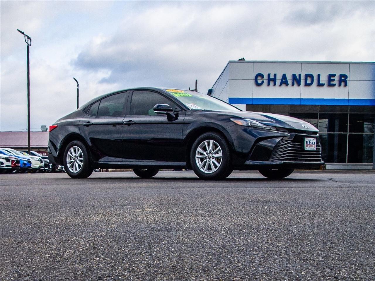 Toyota Camry XLE (Natl) 2025