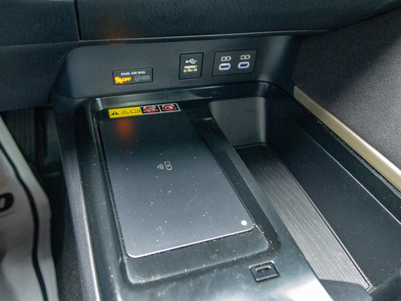 Toyota Camry XLE (Natl) 2025