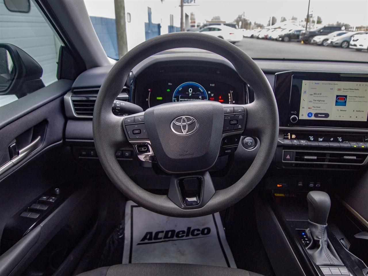 Toyota Camry XLE (Natl) 2025