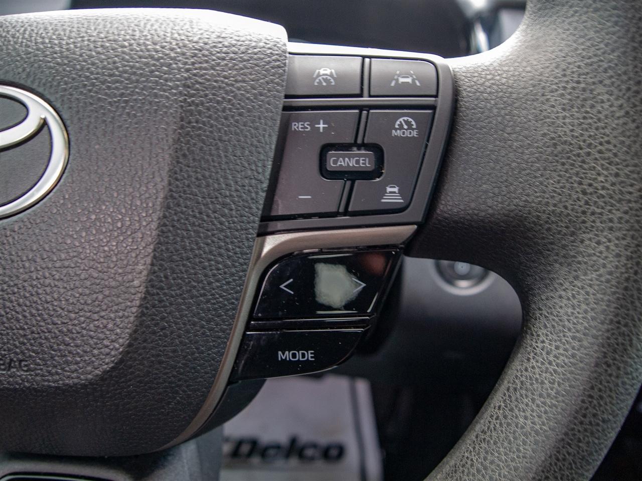 Toyota Camry XLE (Natl) 2025