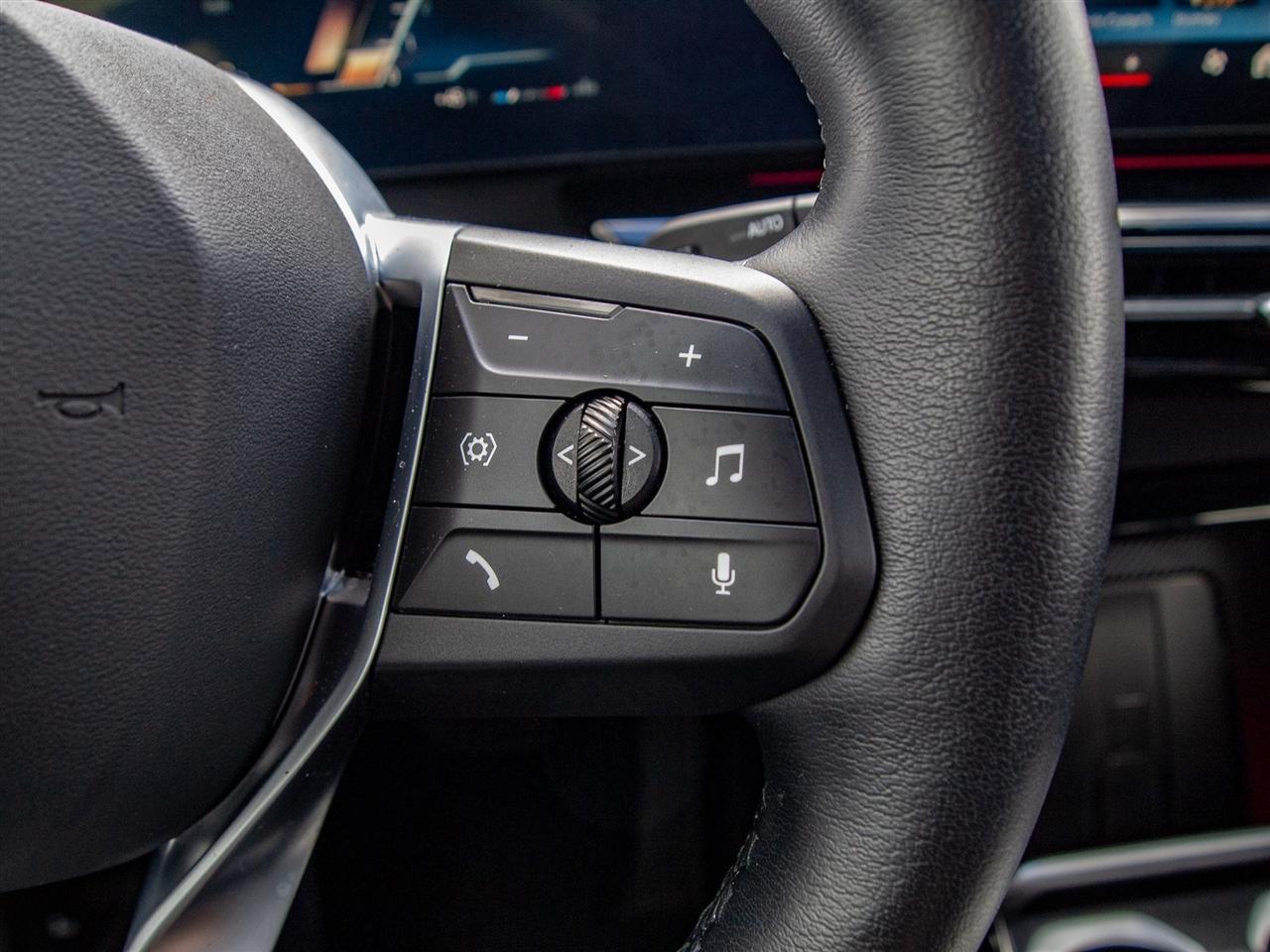 BMW X1 xDrive28i Sports Activity Vehicle 2025