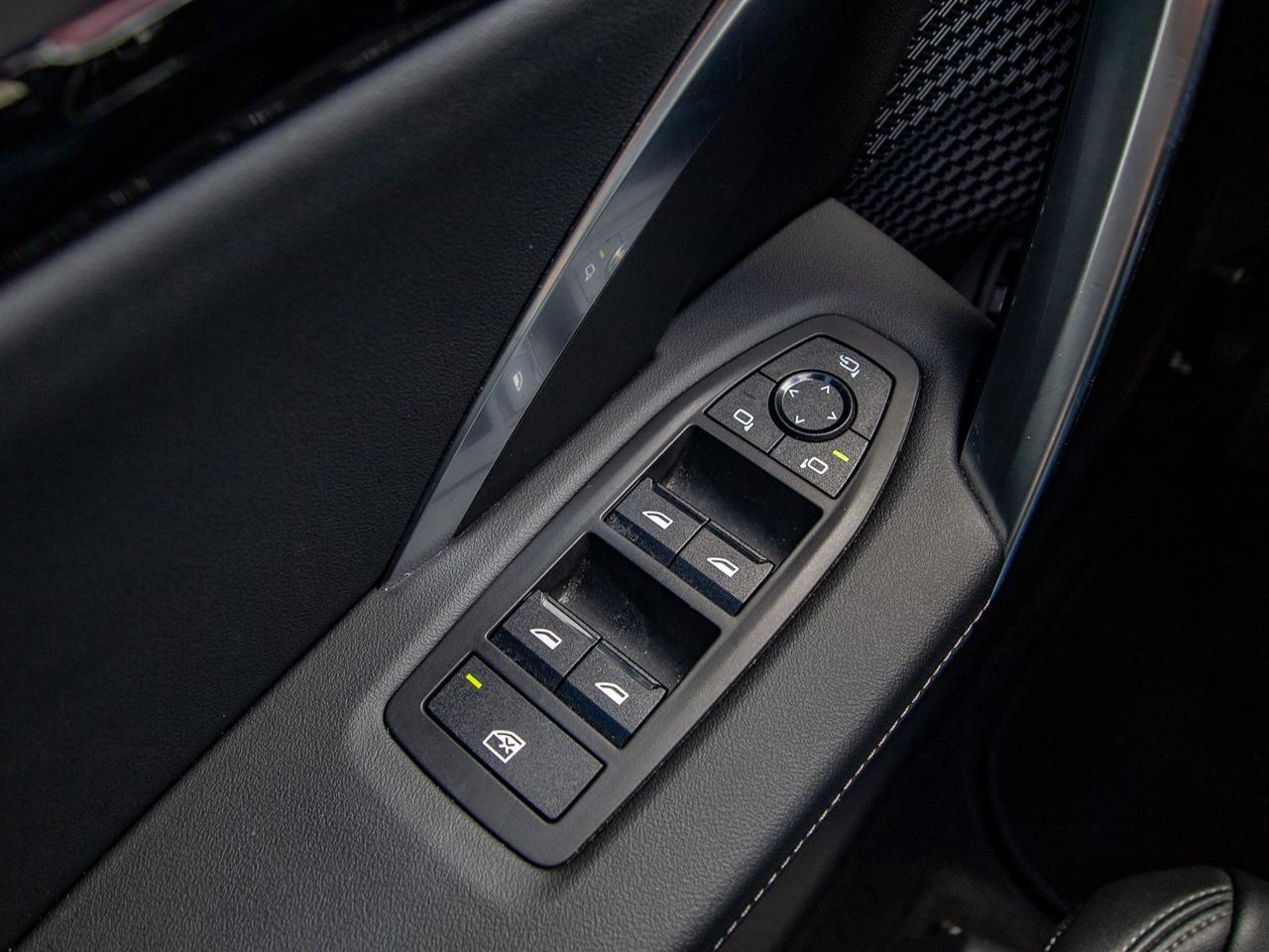 BMW X1 xDrive28i Sports Activity Vehicle 2025