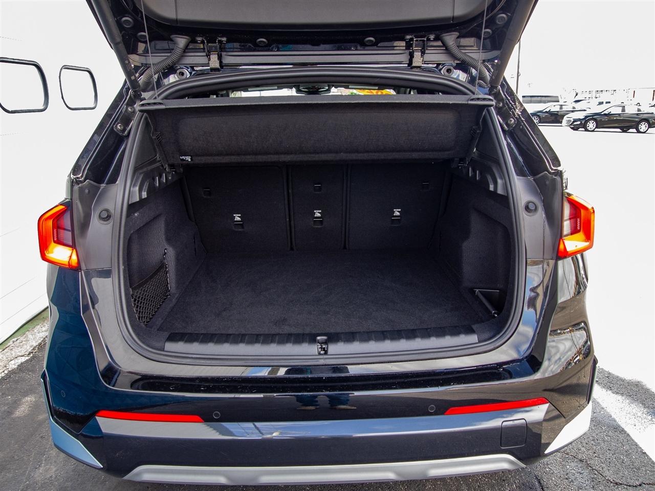 BMW X1 xDrive28i Sports Activity Vehicle 2025