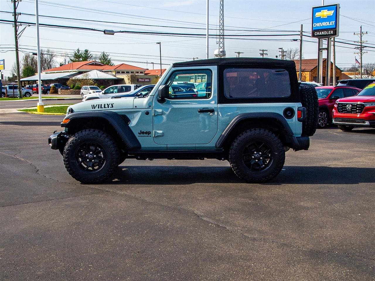 Jeep Wrangler Willys 2 Door 4x4 2024