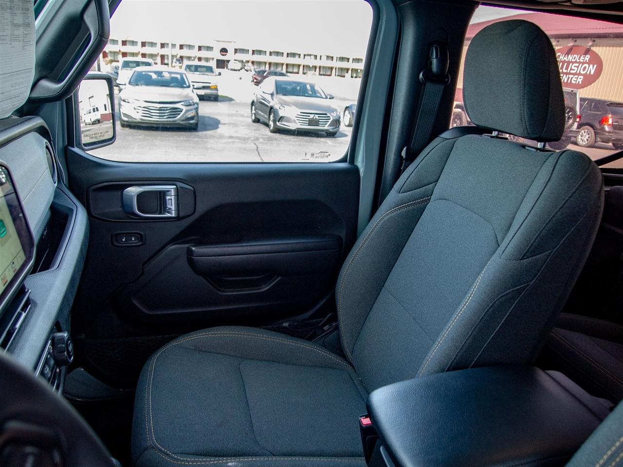 Jeep Wrangler Willys 2 Door 4x4 2024