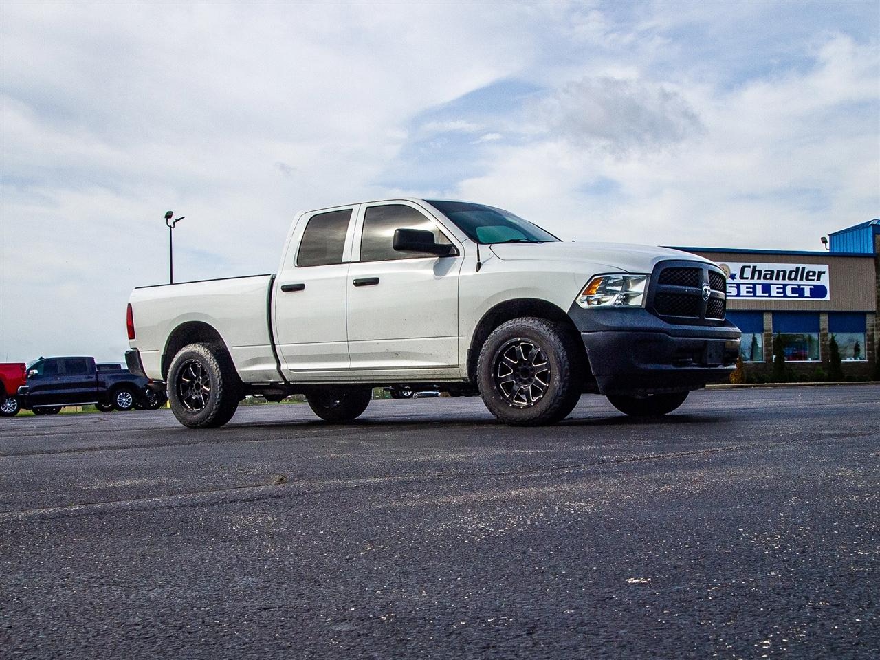 RAM 1500 Tradesman 4x4 Quad Cab 6'4" Box 2018