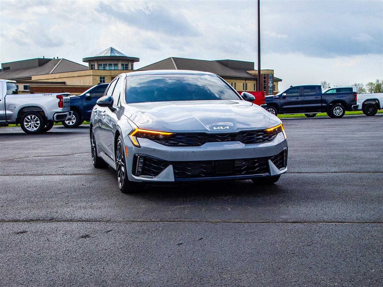 Kia K5 GT DCT FWD 2025