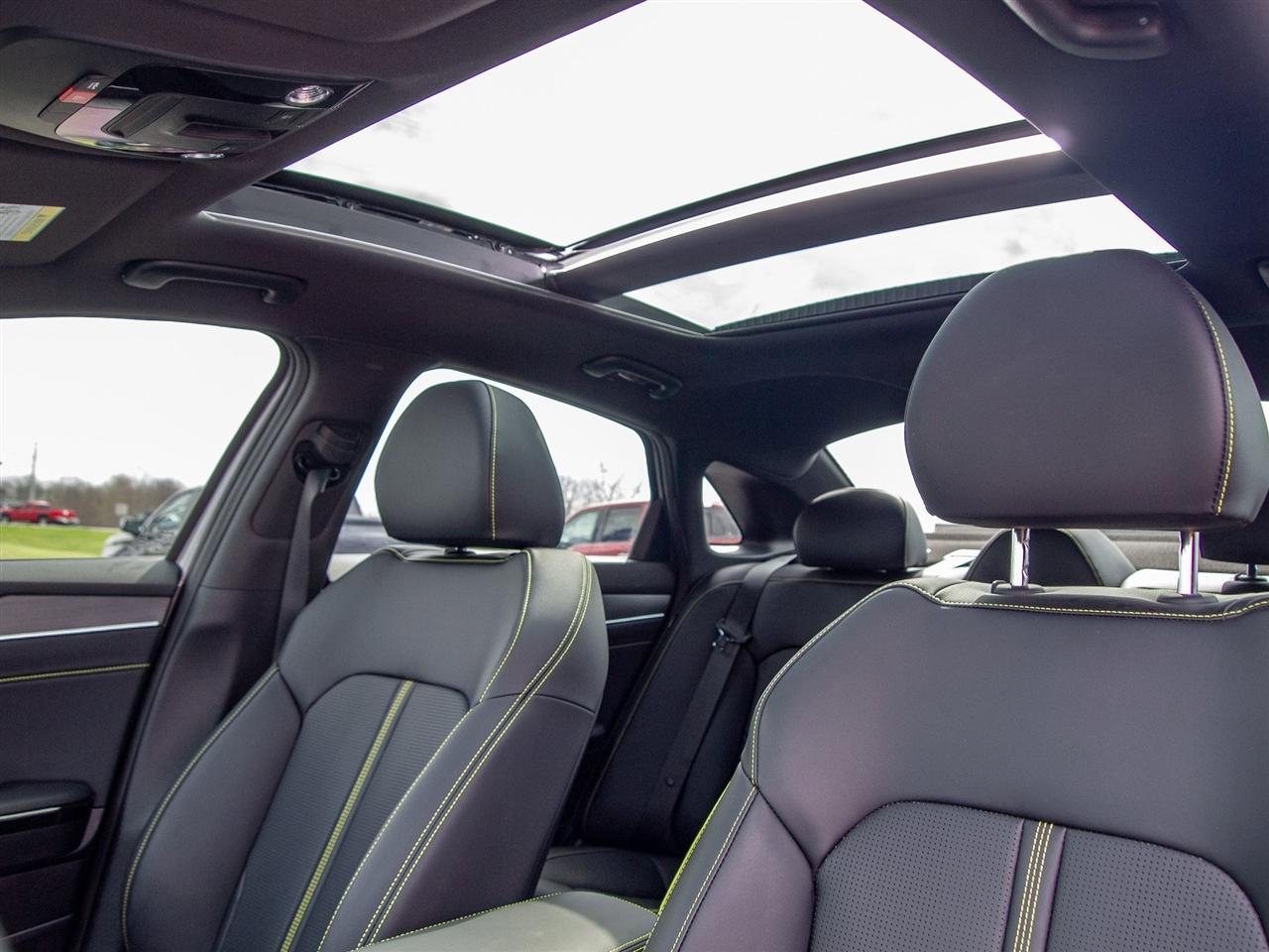 Kia K5 GT DCT FWD 2025