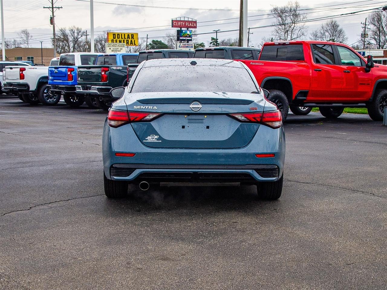 Nissan Sentra SR CVT 2024