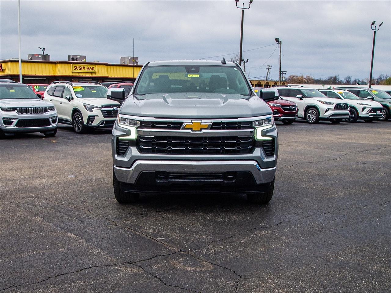Chevrolet Silverado 1500 4WD Double Cab 147" LT w/2FL 2023