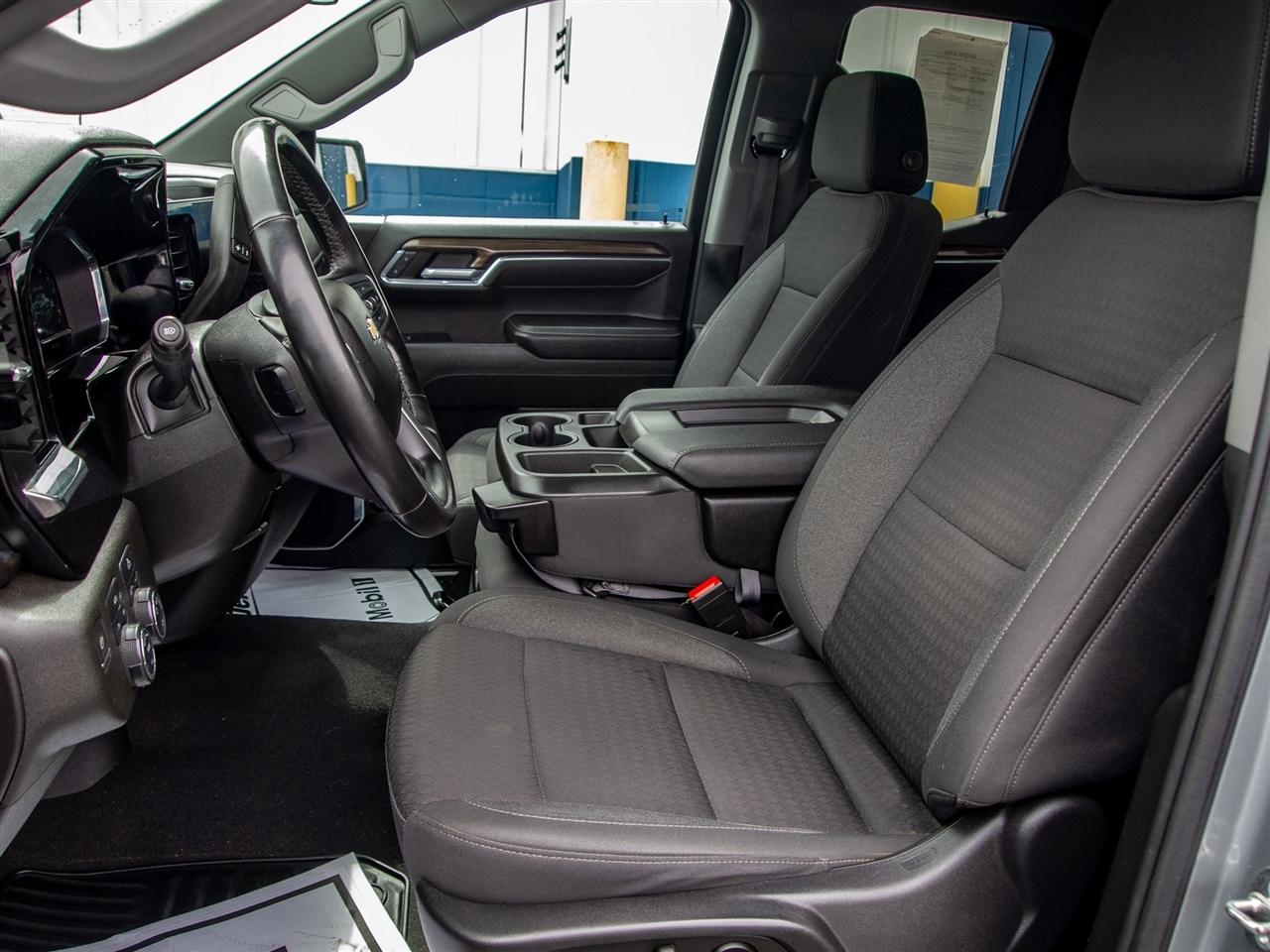 Chevrolet Silverado 1500 4WD Double Cab 147" LT w/2FL 2023