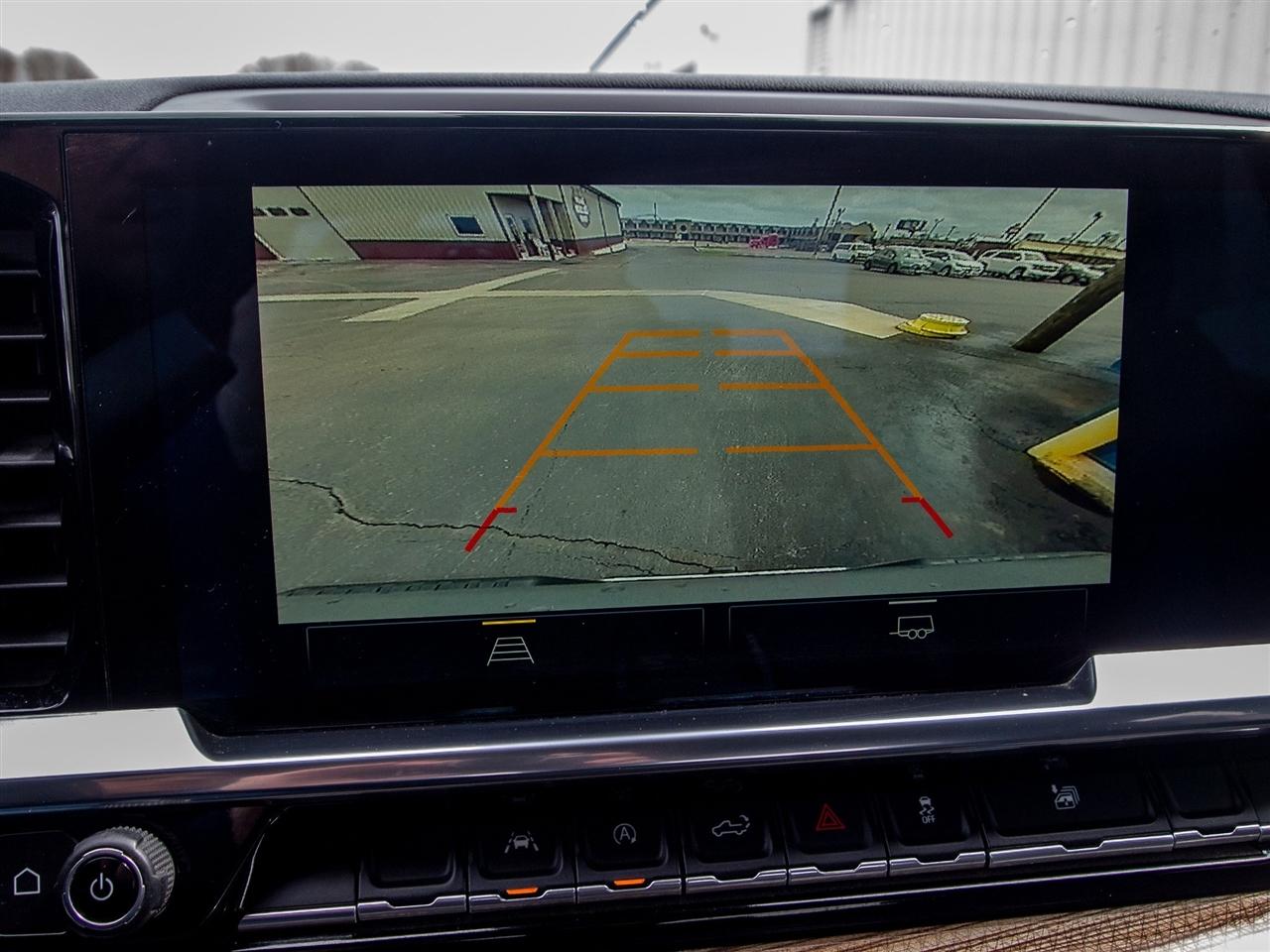 Chevrolet Silverado 1500 4WD Double Cab 147" LT w/2FL 2023