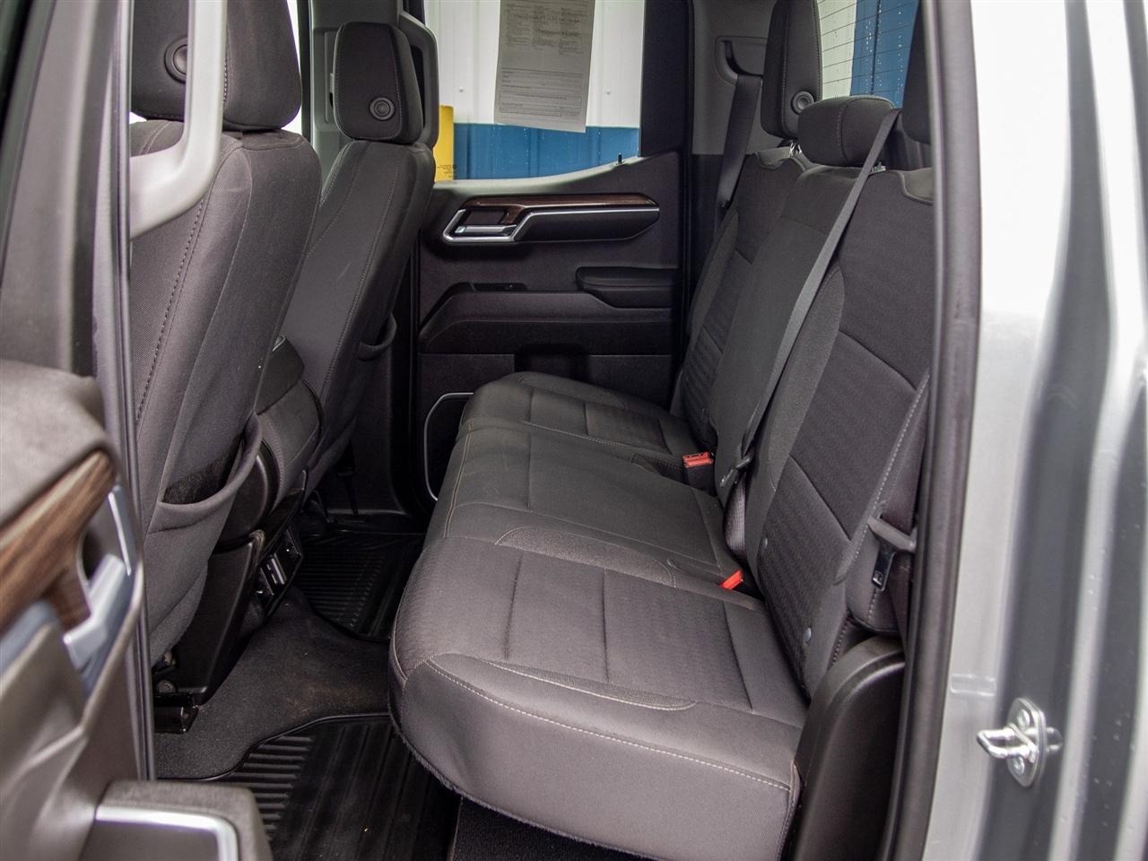 Chevrolet Silverado 1500 4WD Double Cab 147" LT w/2FL 2023