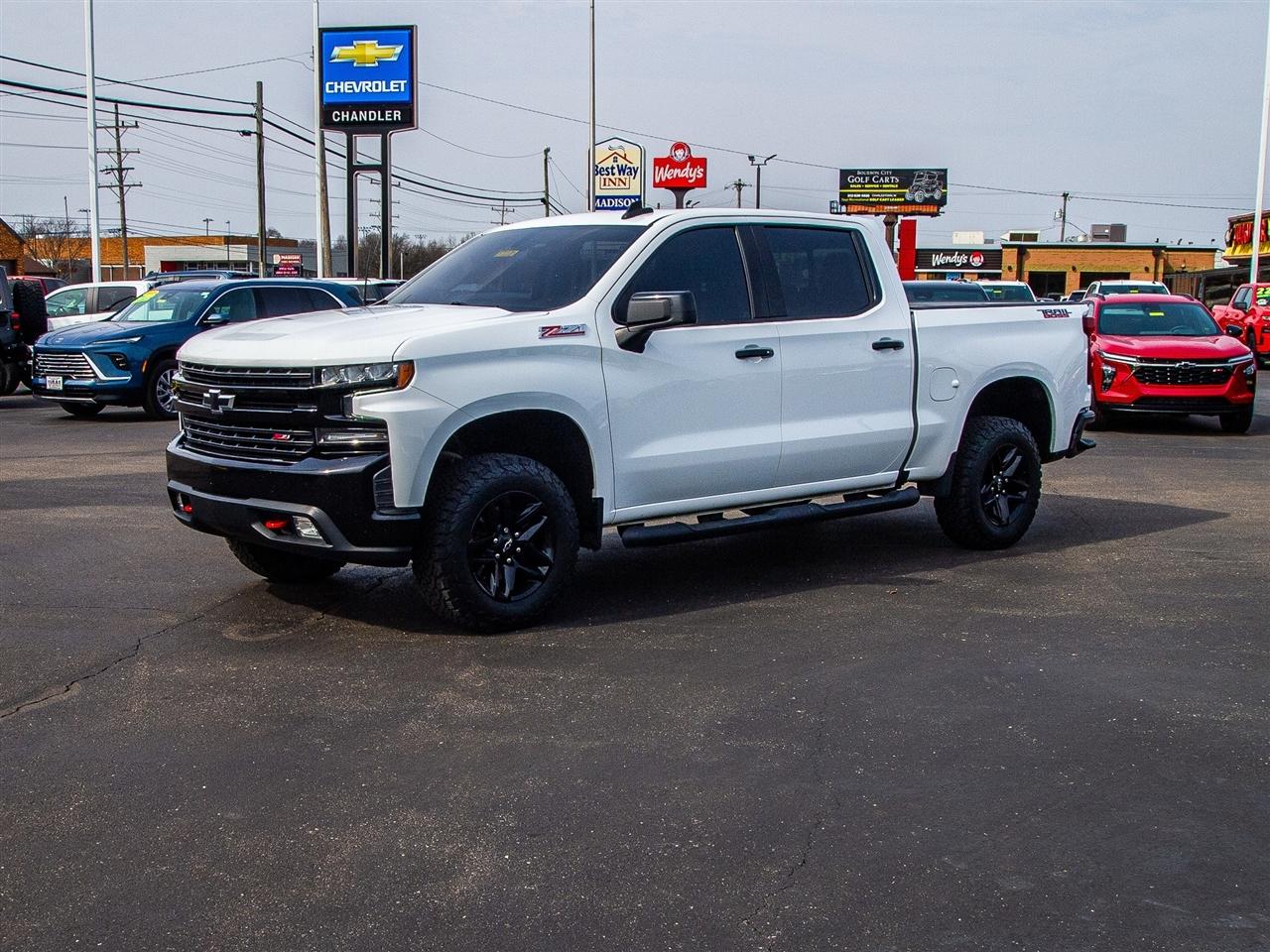 Chevrolet Silverado 1500 4WD Crew Cab 147" LT Trail Boss 2021