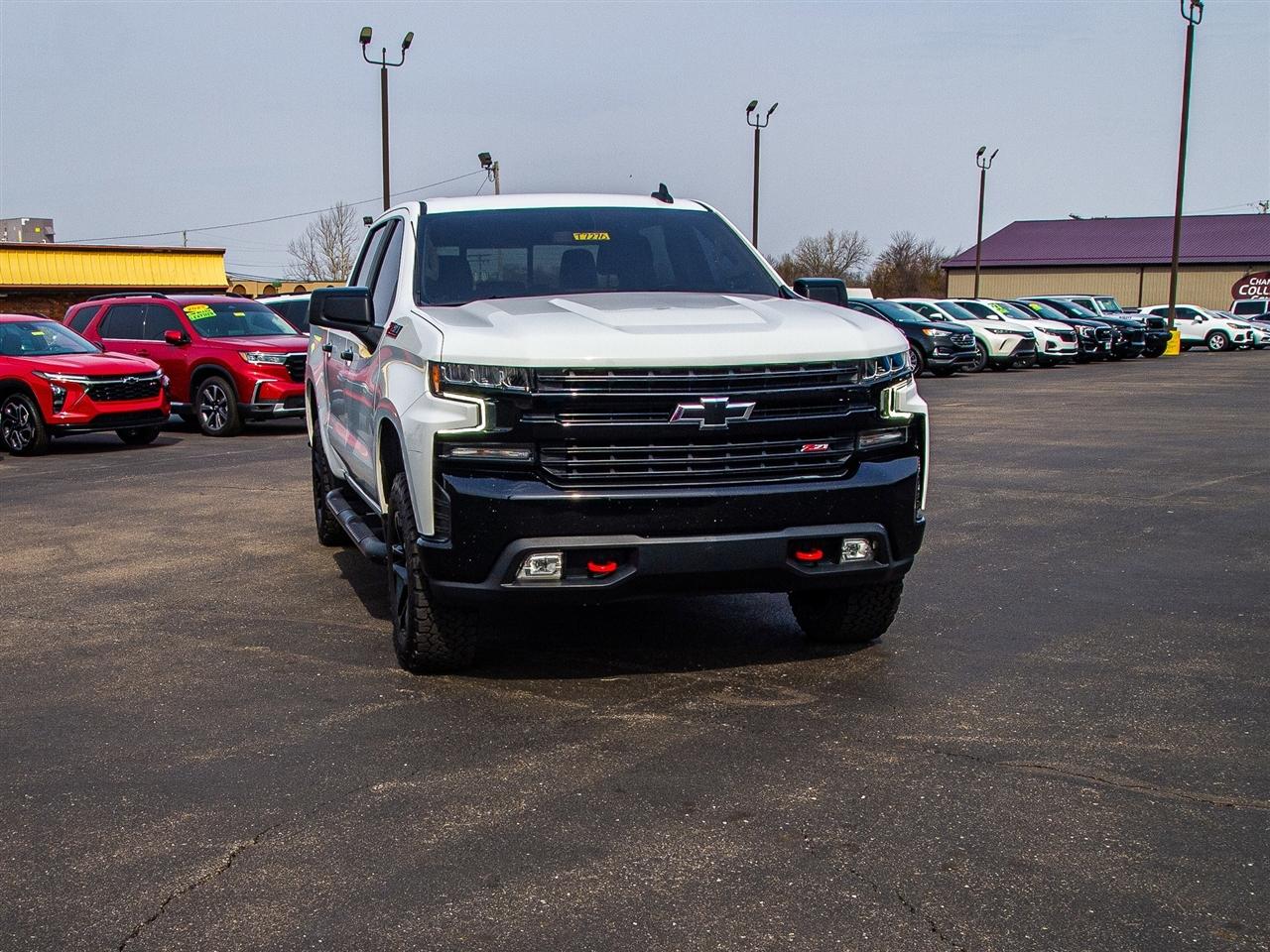 Chevrolet Silverado 1500 4WD Crew Cab 147" LT Trail Boss 2021
