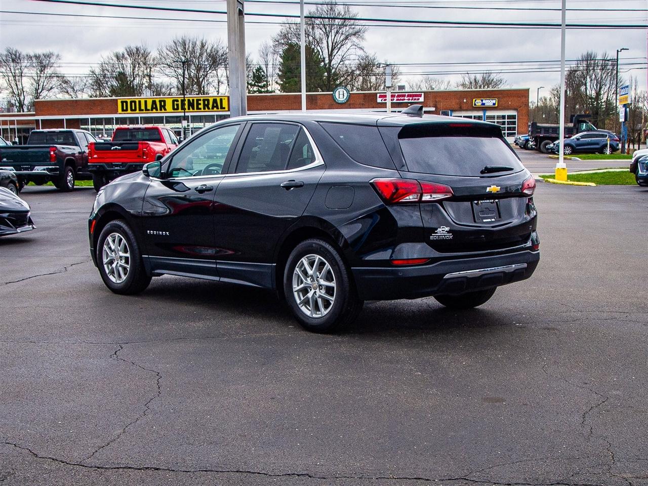 Chevrolet Equinox FWD 4dr LT w/1LT 2023