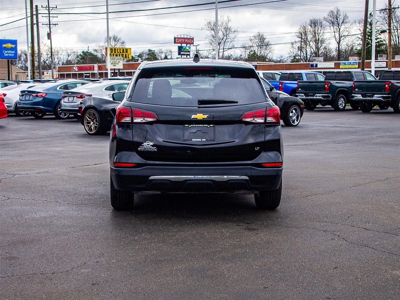 Chevrolet Equinox FWD 4dr LT w/1LT 2023