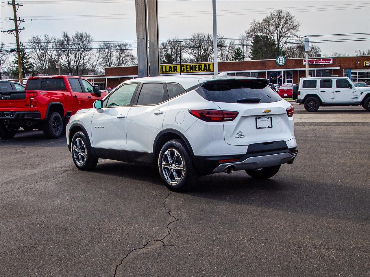 Chevrolet Blazer FWD 4dr LT w/2LT 2023