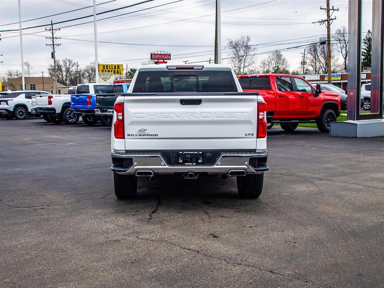 Chevrolet Silverado 1500 4WD Crew Cab 147" LTZ 2019
