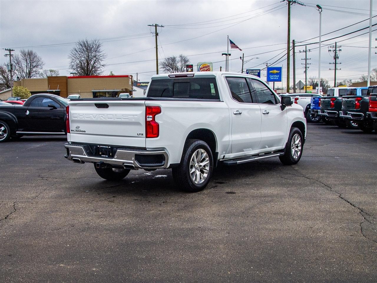Chevrolet Silverado 1500 4WD Crew Cab 147" LTZ 2019