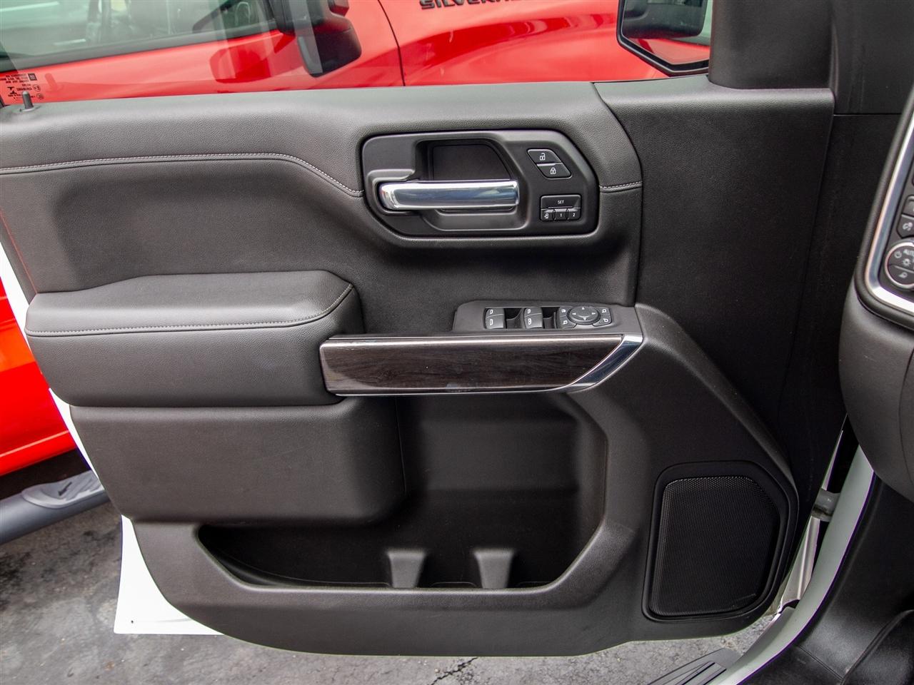 Chevrolet Silverado 1500 4WD Crew Cab 147" LTZ 2019