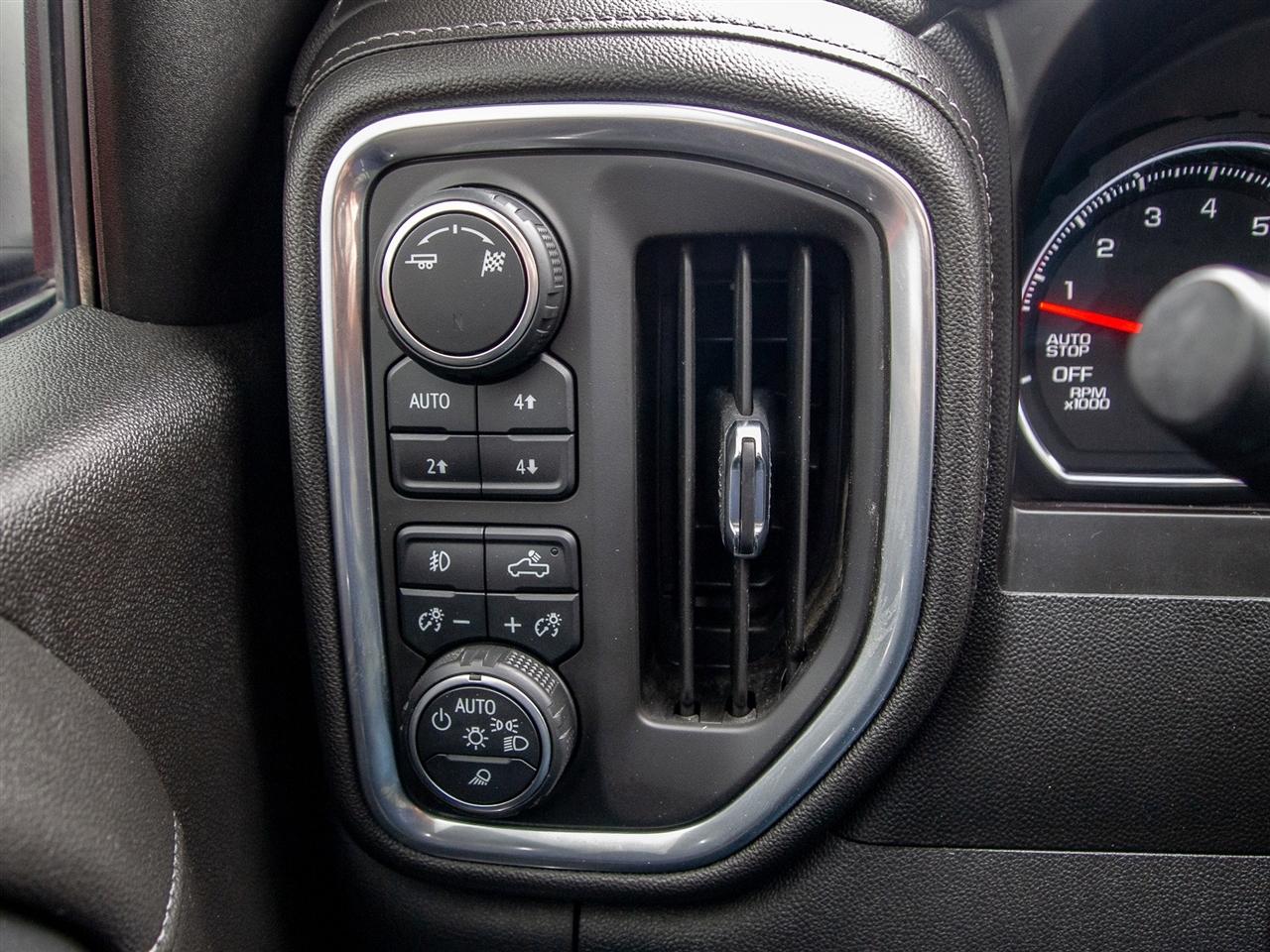 Chevrolet Silverado 1500 4WD Crew Cab 147" LTZ 2019